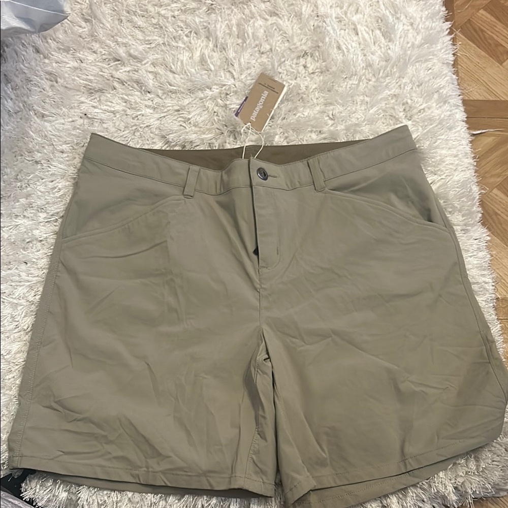 Women new quandary shorts -7